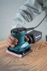 Makita BO4557 Avuç İçi Titreşim Zımpara - 2