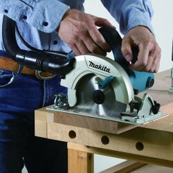 Makita HS6601 Dairesel Testere - 2